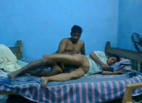 Desi Hot Couple Fucking At Night