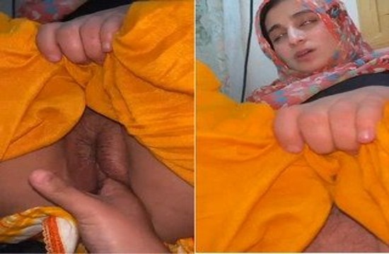 Beautiful Paki Wife Wet Pussy Fingering