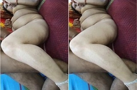 Desi Bhabhi Fucked By Hubby Friend