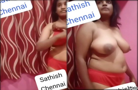 Desi Randi nude show