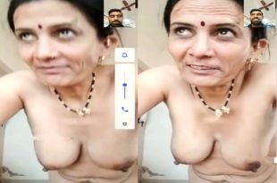 Desi Mature Aunty Nude On Whatsapp Video Call Sex